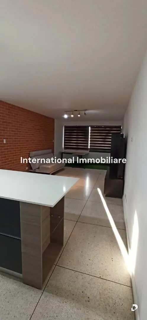 Apartamento en Los Palos Grandes, Caracas – 11