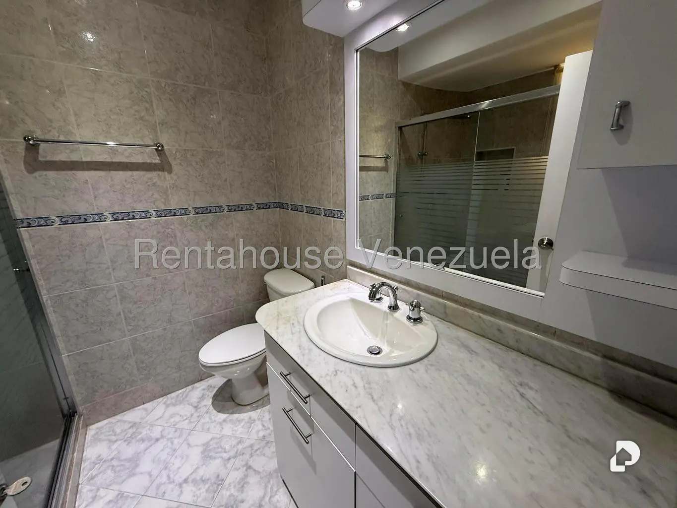 Apartamento en Santa Eduvigis, Caracas – 12