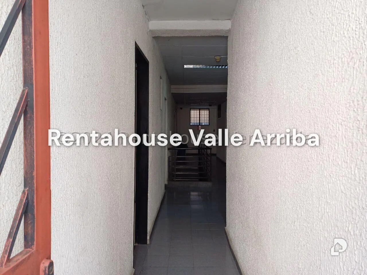 Local comercial en La Florida, Caracas – 18