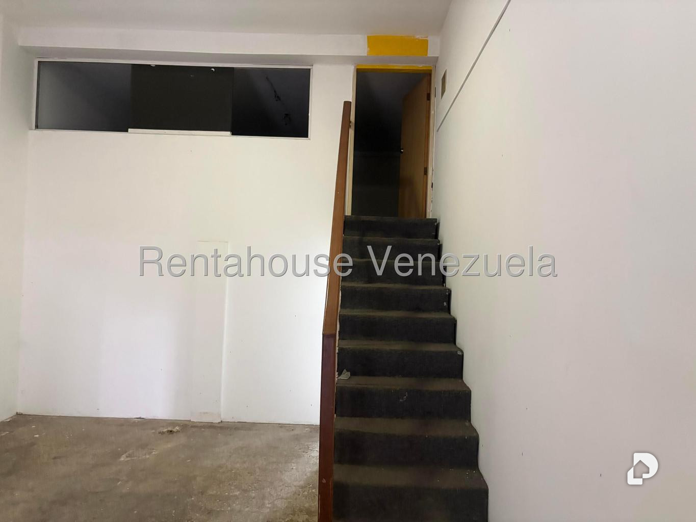Local comercial en Las Acacias, Caracas – 11