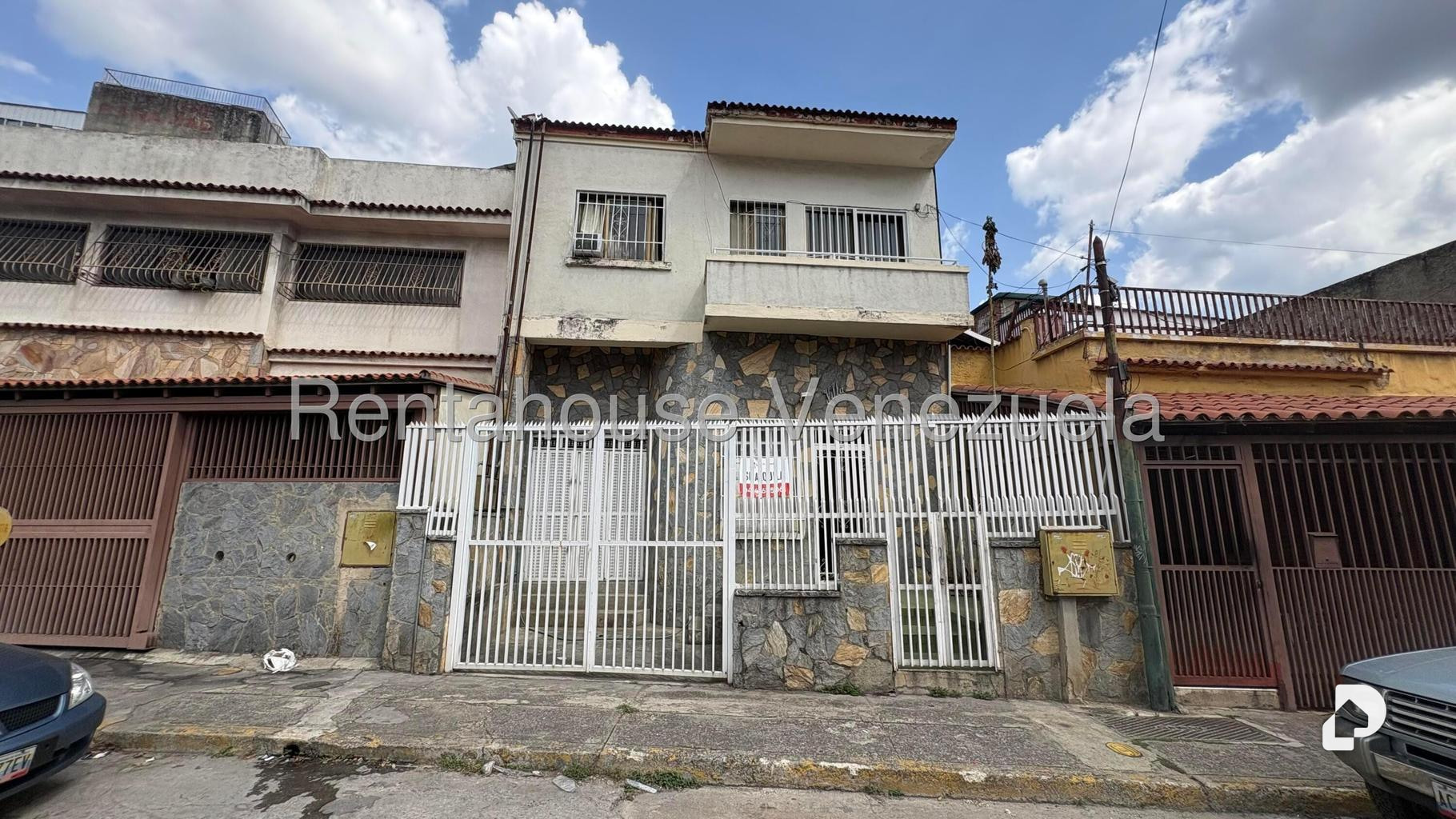 Local comercial en Los Rosales, Caracas – 1