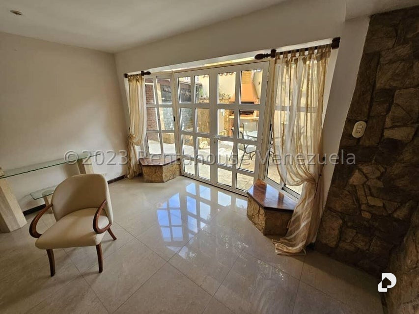 Casa en La Lagunita, Caracas – 6