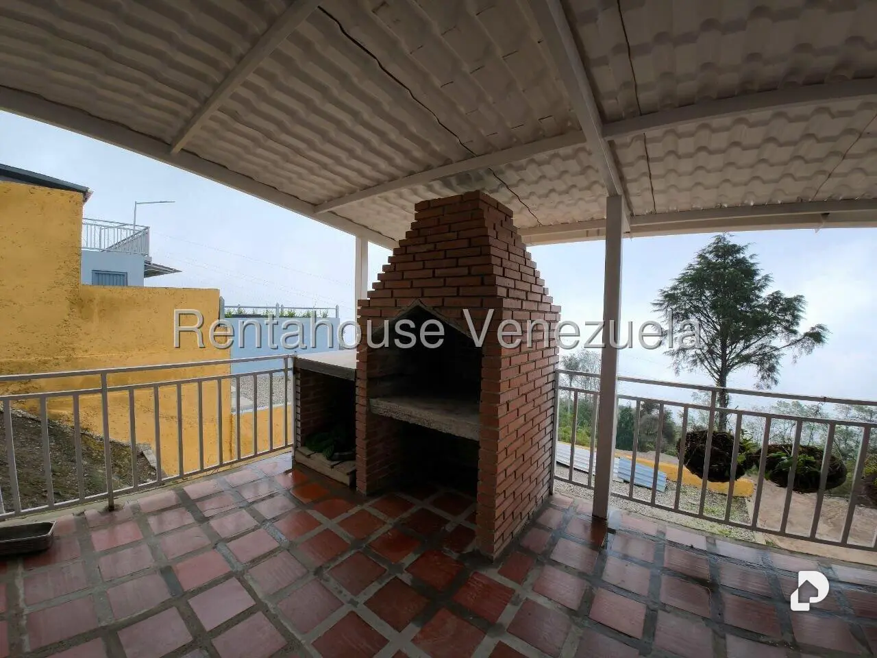 Casa en El Pozo, Carayaca – 16