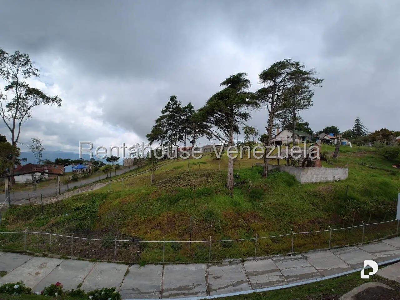 Casa en El Pozo, Carayaca – 20