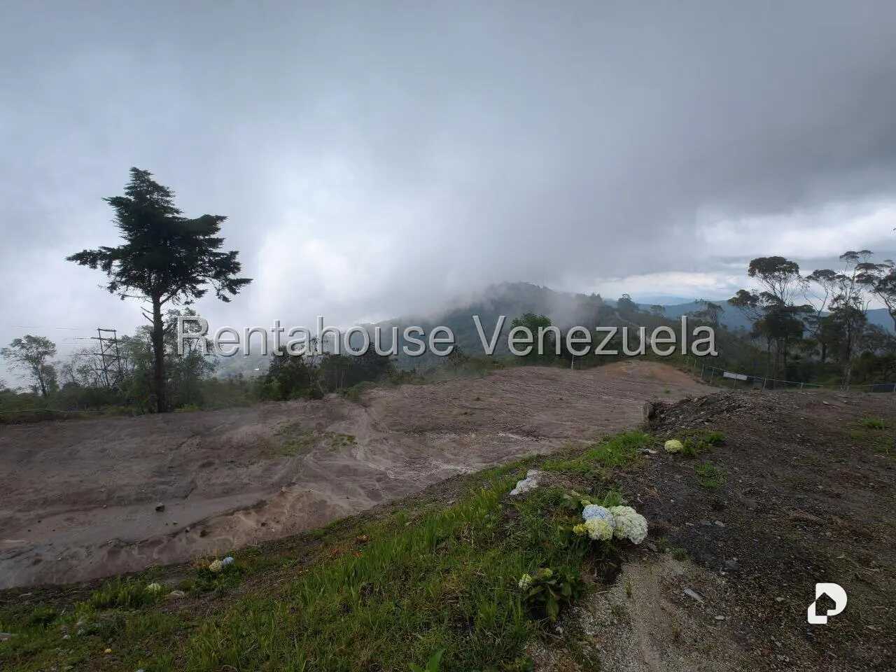 Casa en El Pozo, Carayaca – 12