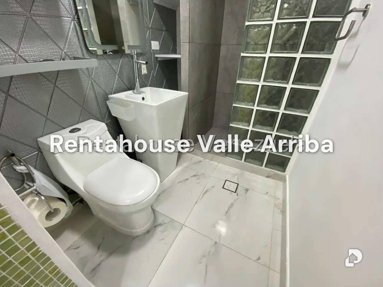 Apartamento en Santa Rosa de Lima, Caracas – 14