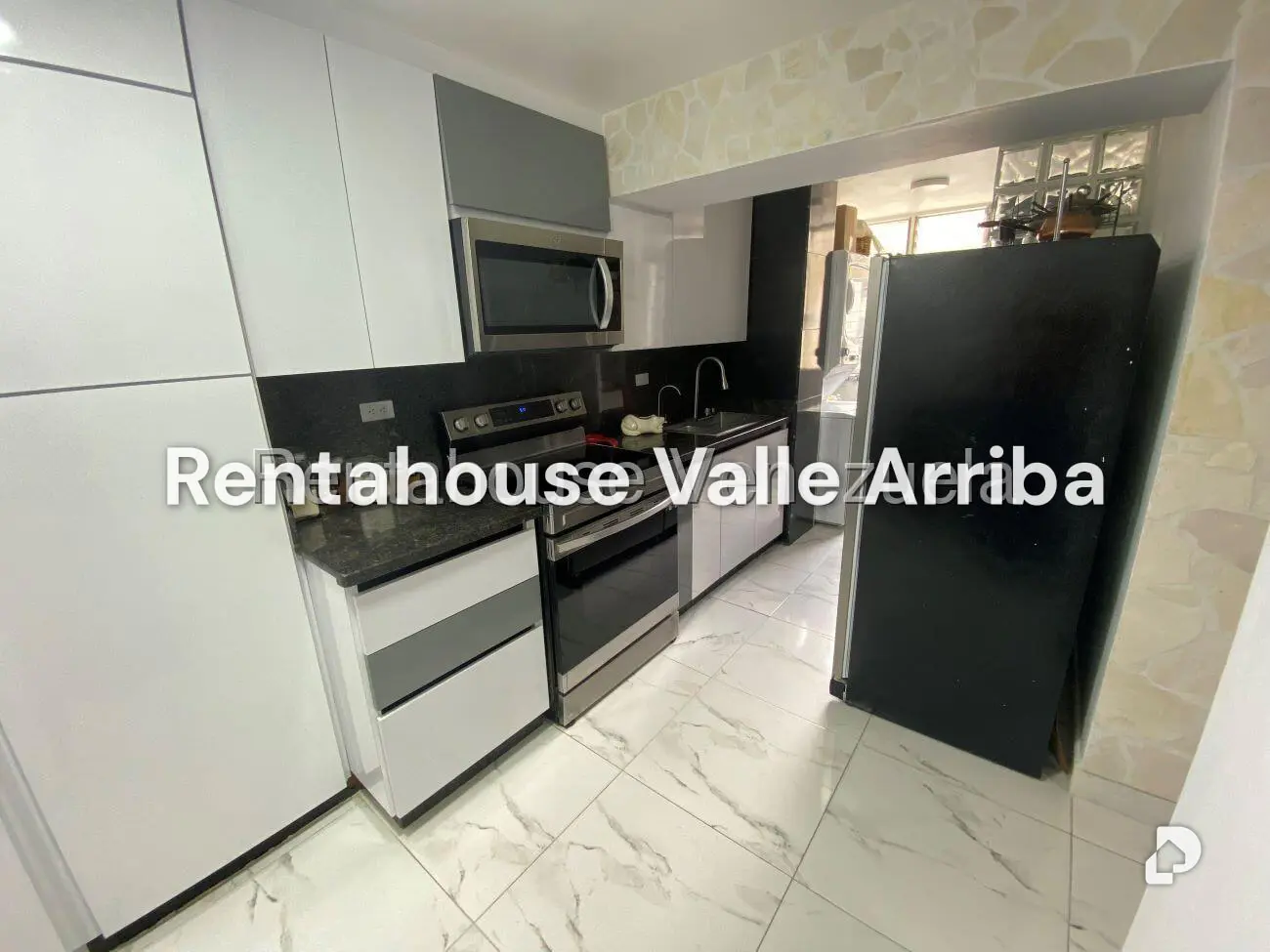 Apartamento en Santa Rosa de Lima, Caracas – 8