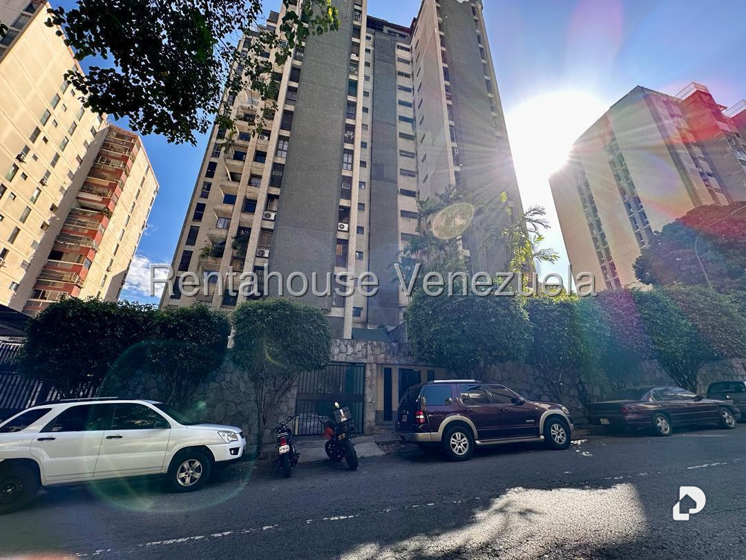 Apartamento en Santa Fe Sur, Caracas – 1