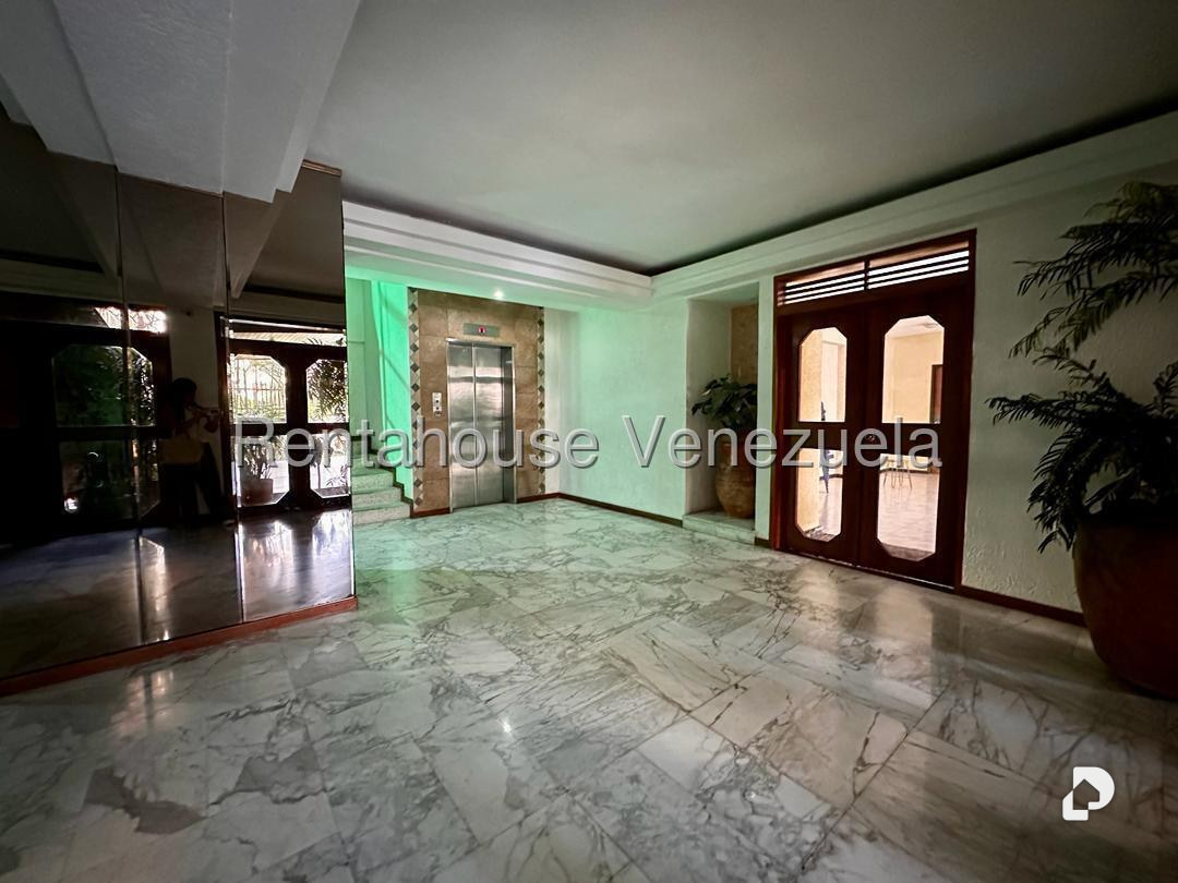 Apartamento en Santa Fe Sur, Caracas – 4
