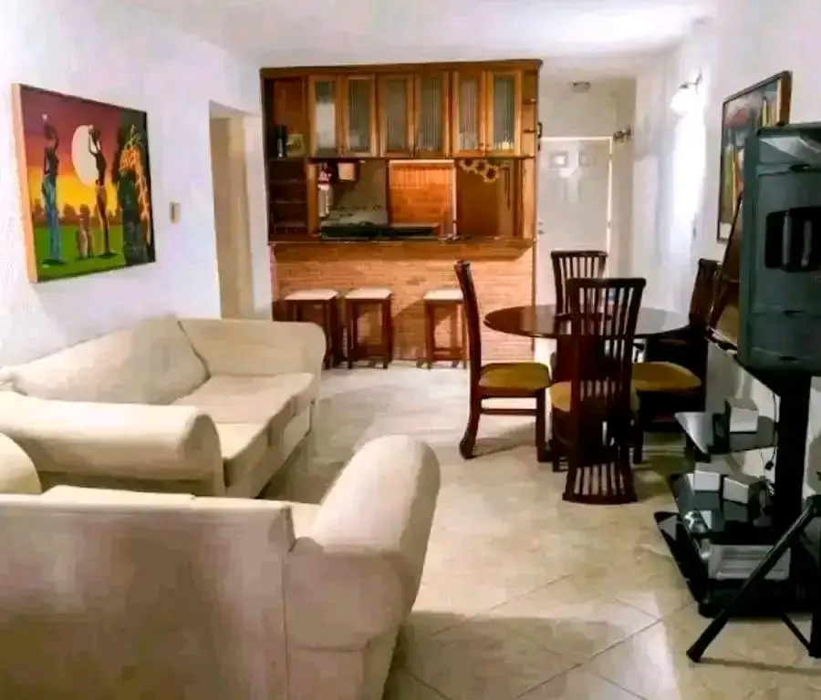Apartamento en Urbanización El Saman, Puerto La Cruz - 1