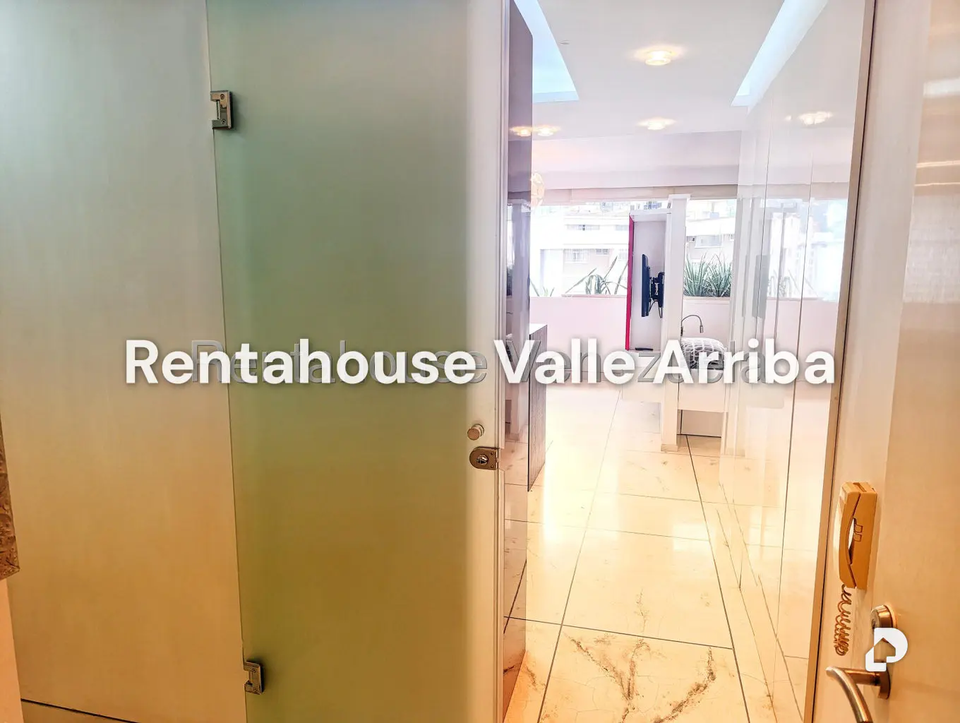 Apartamento en Los Palos Grandes, Caracas – 4