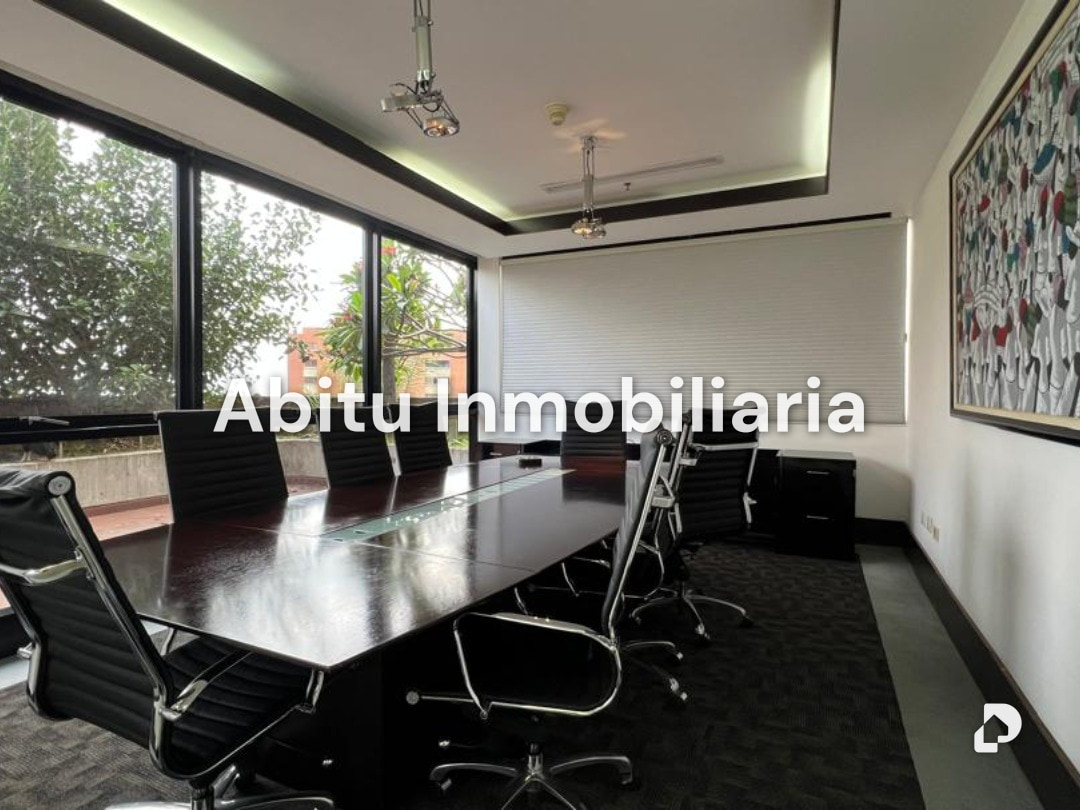 Oficina en Los Naranjos, Caracas – 1