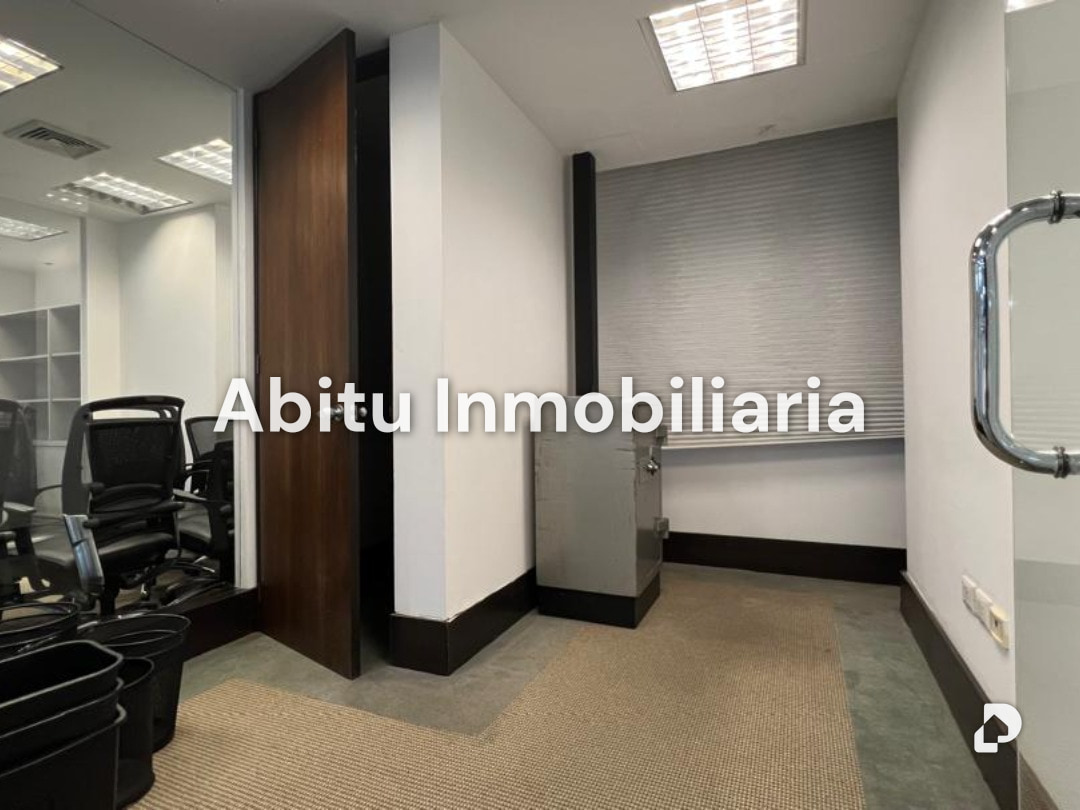 Oficina en Los Naranjos, Caracas – 33