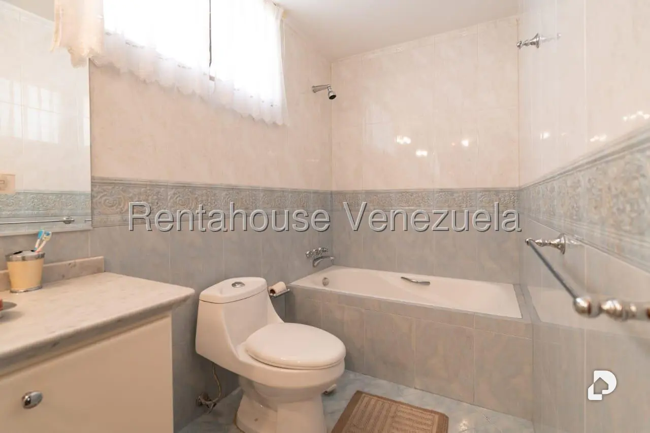 Apartment in Terrazas del Ávila, Caracas – 28