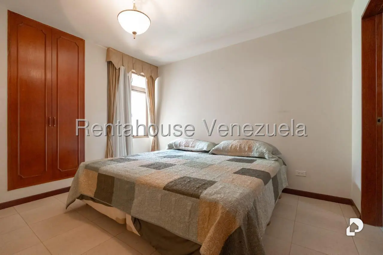 Apartment in Terrazas del Ávila, Caracas – 24