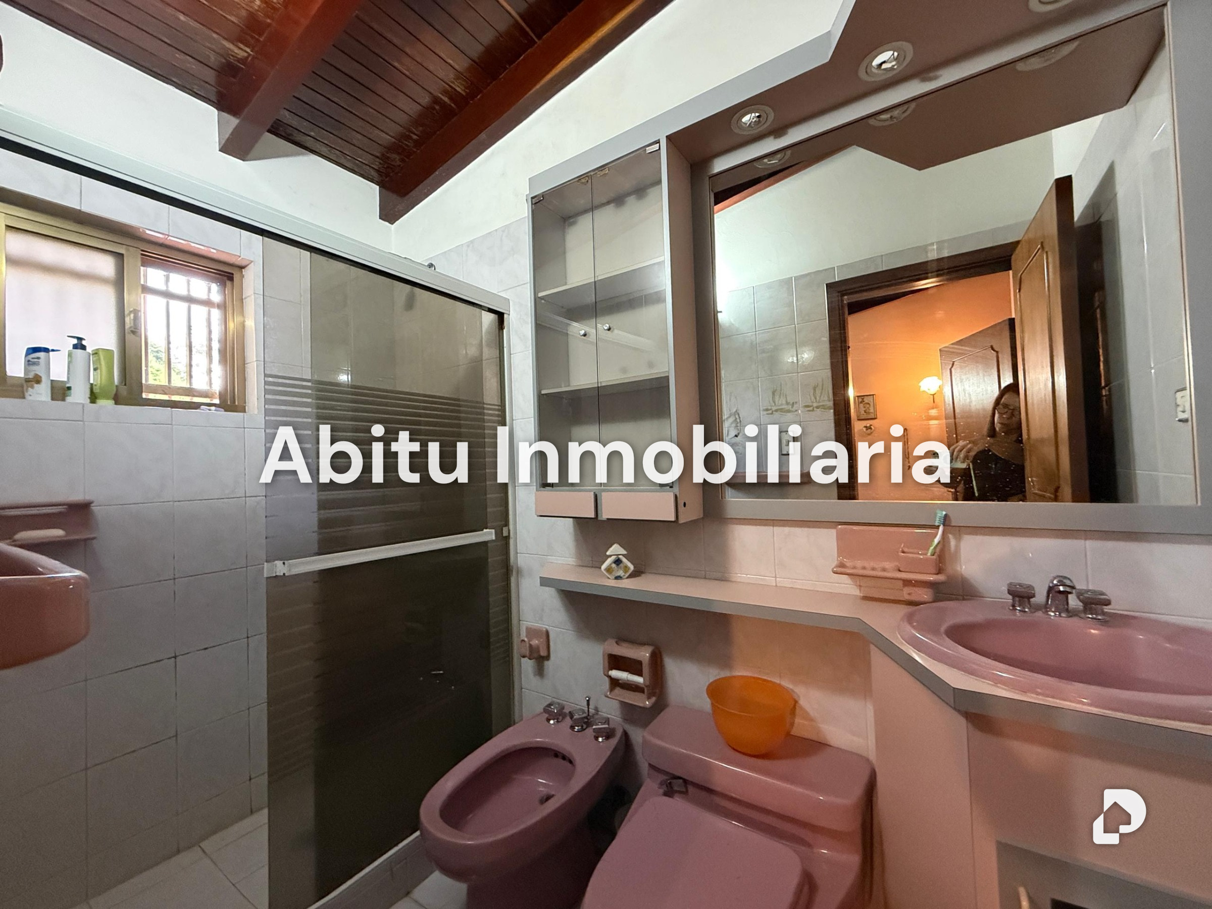 Casa en Colinas de Tamanaco, Caracas – 11