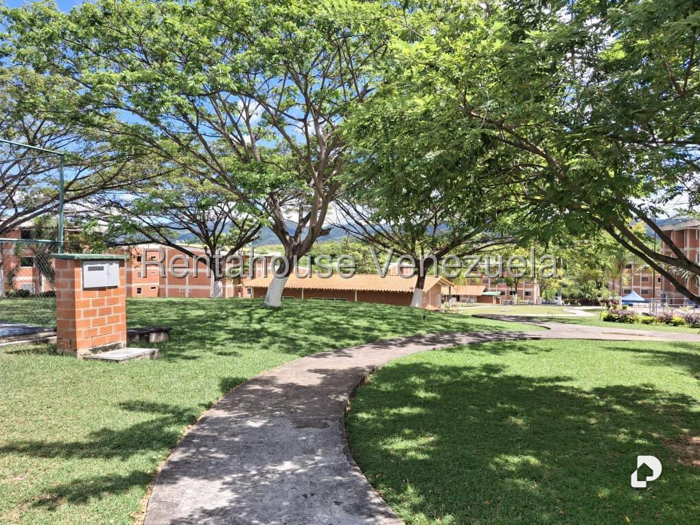 Apartamento en Parque Habitad El Ingenio, Guatire