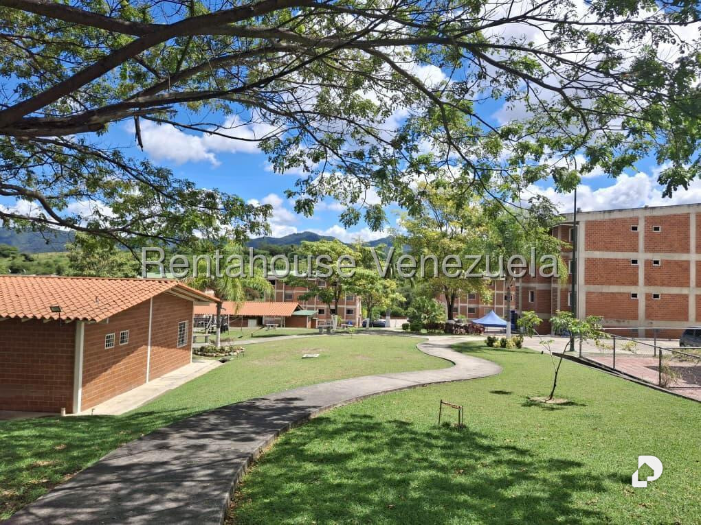 Apartamento en Parque Habitad El Ingenio, Guatire