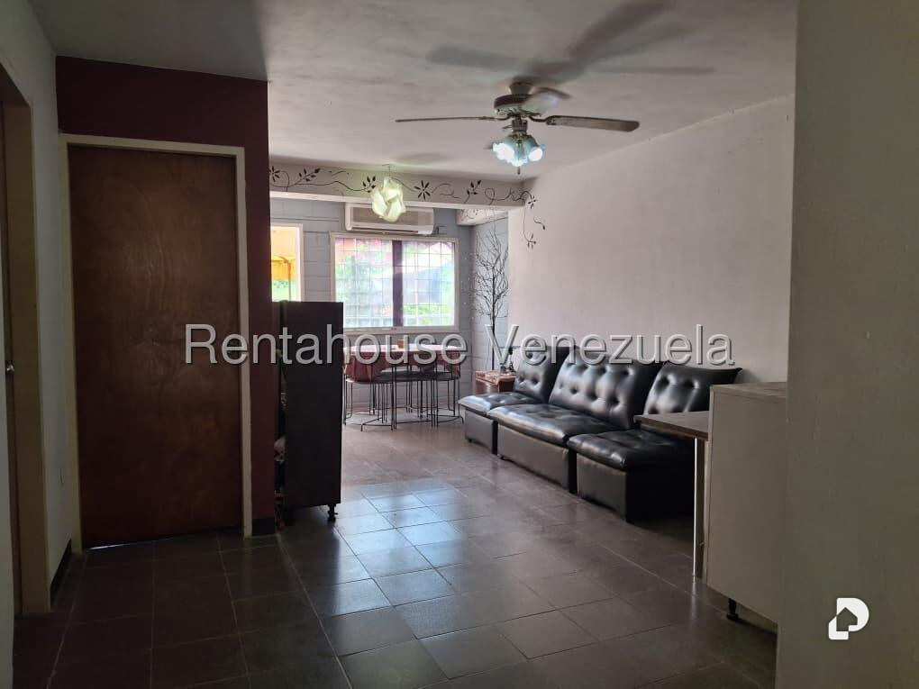 Apartamento en Parque Habitad El Ingenio, Guatire