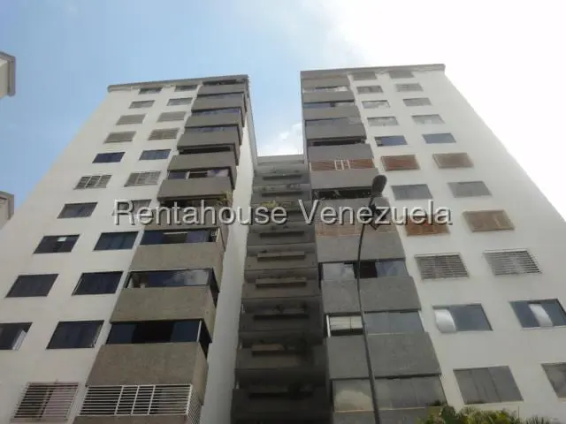 Apartment in Macaracuay, Caracas - 1