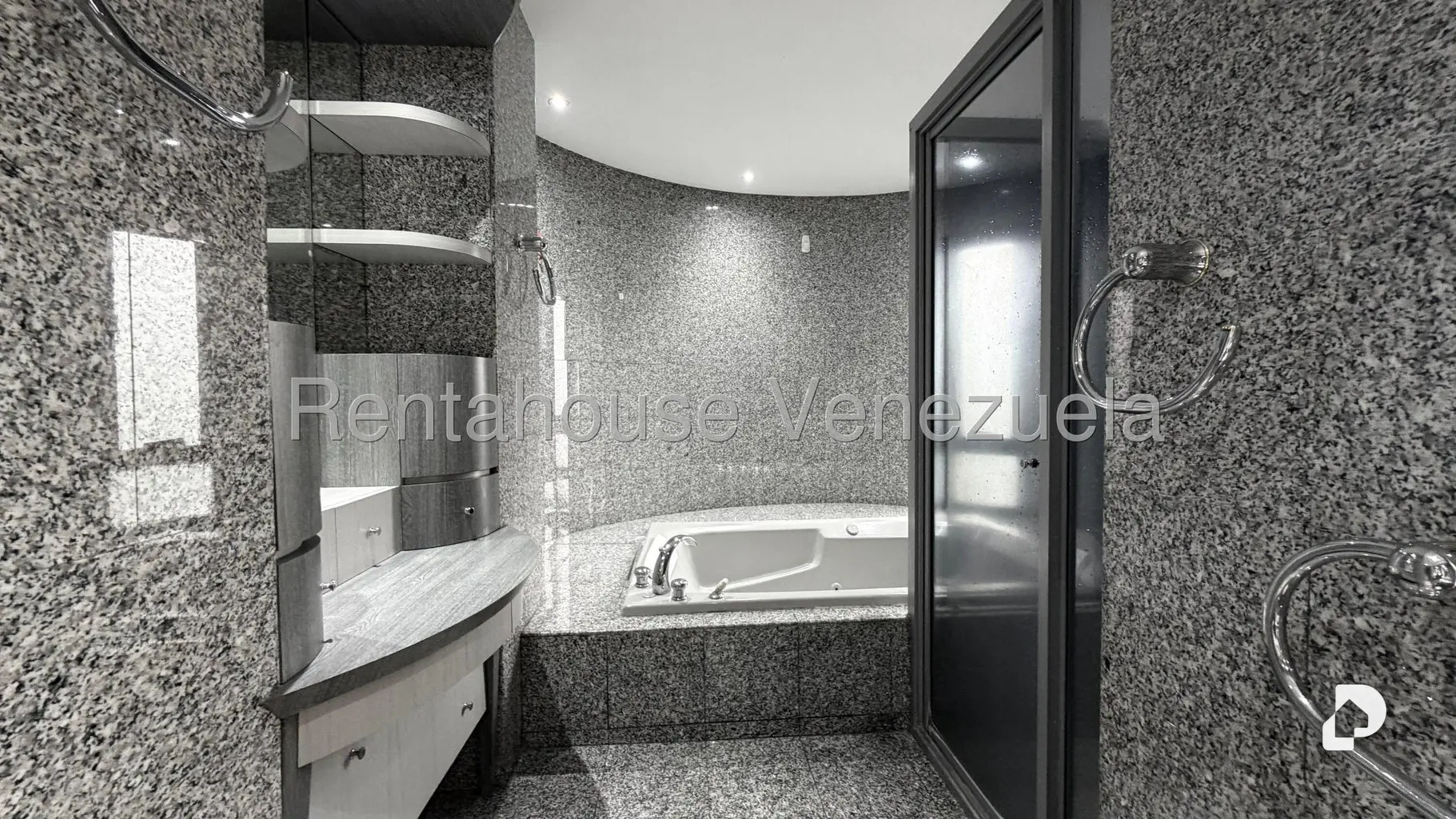 Apartamento en Los Chorros, Caracas – 15