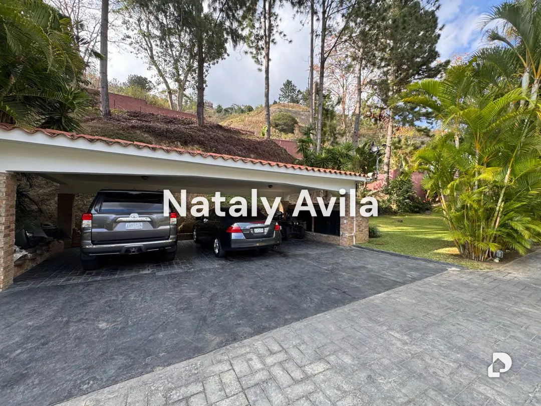 Apartamento en Monte Elena, Caracas – 11