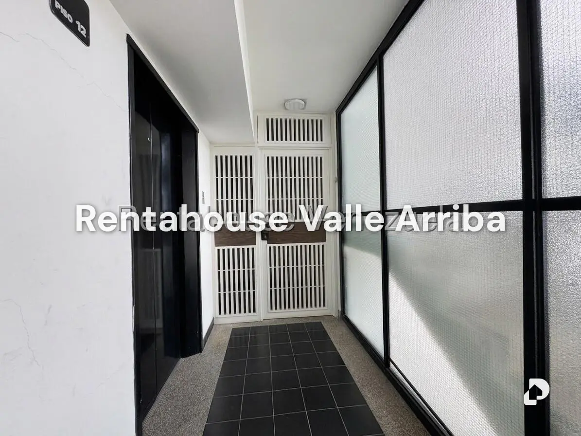Apartamento en Lomas de Prados del Este, Caracas – 4