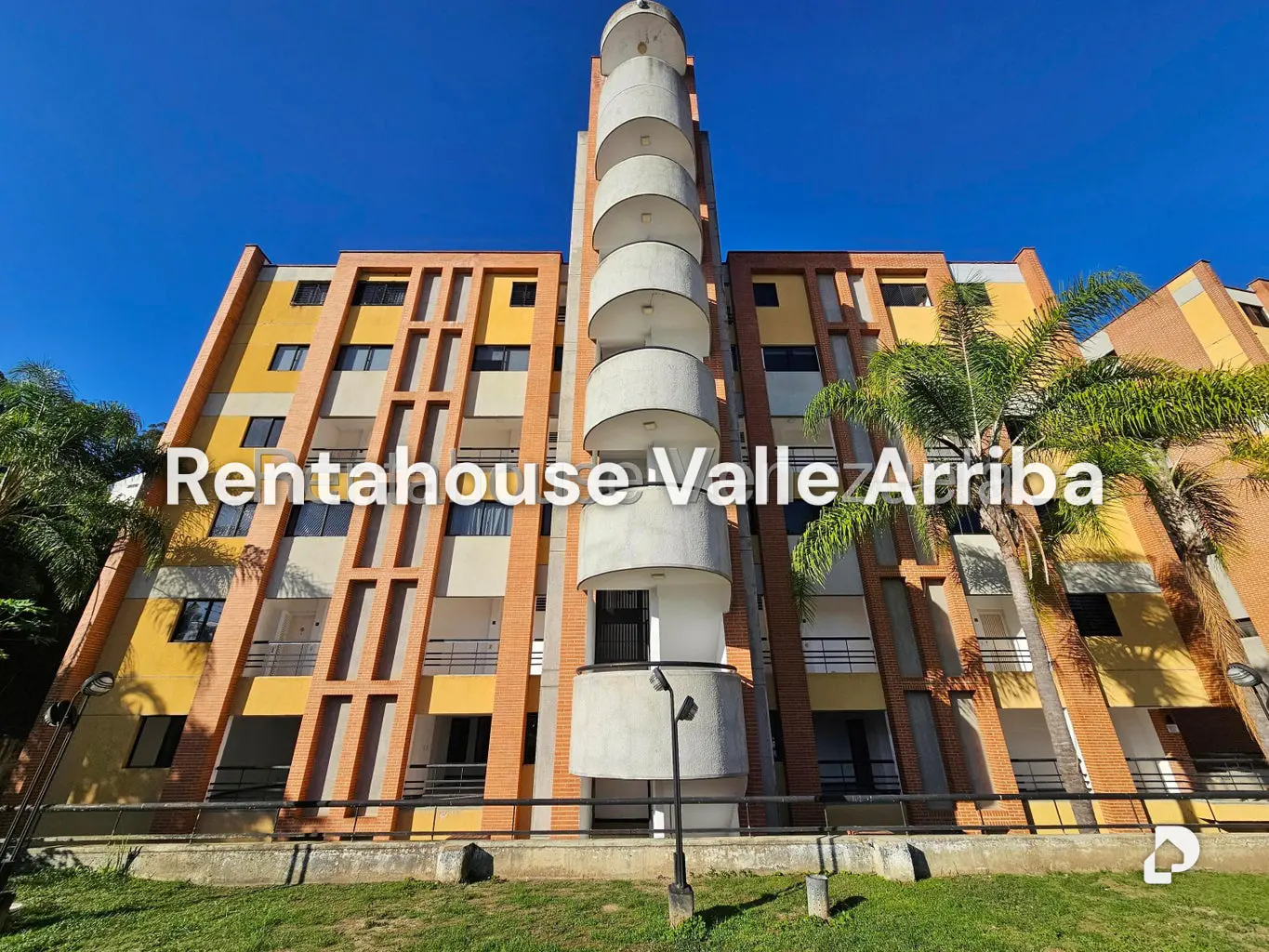 Apartamento en La Boyera, Caracas – 1