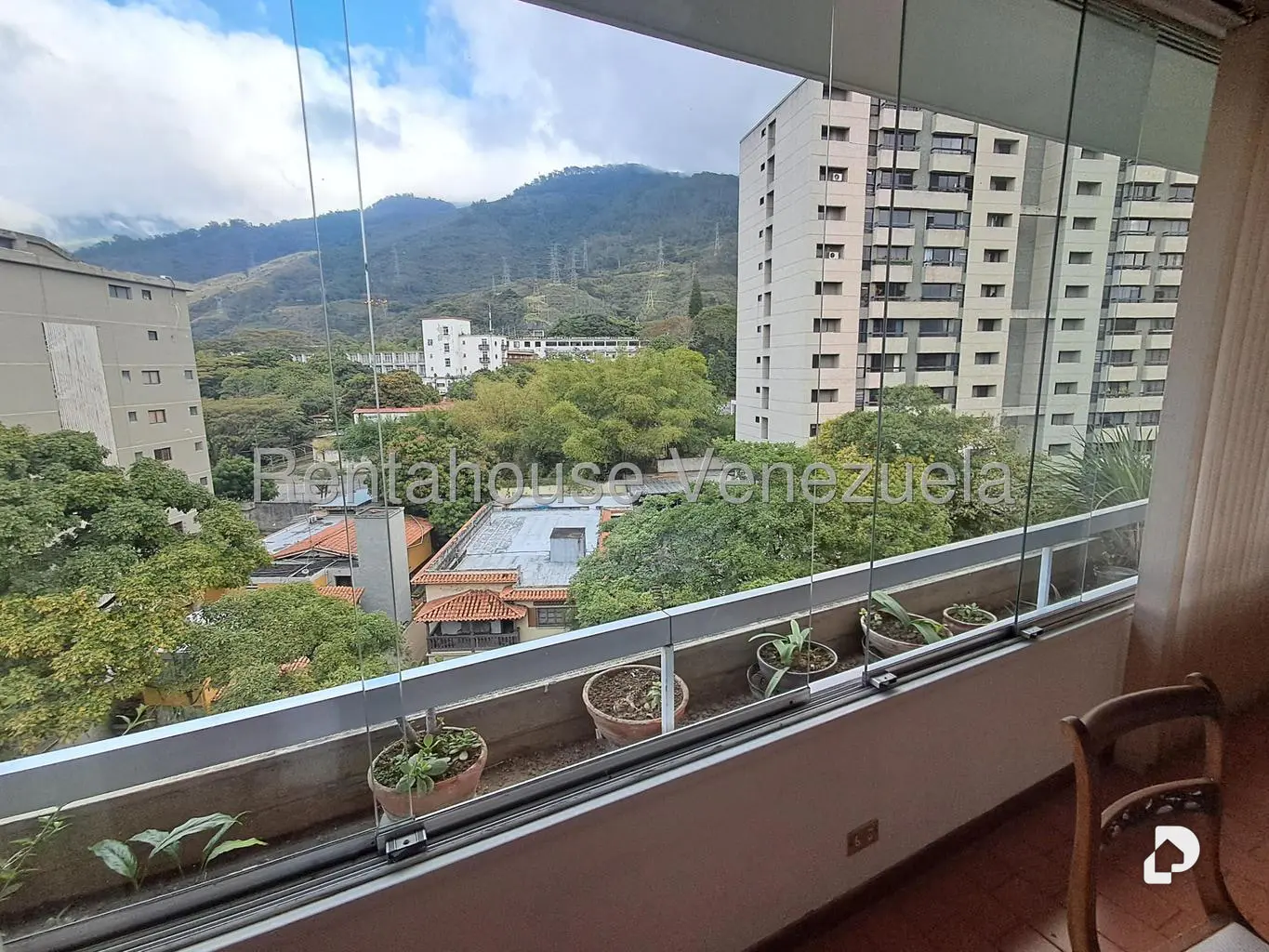 Apartamento en San Bernardino, Caracas – 19