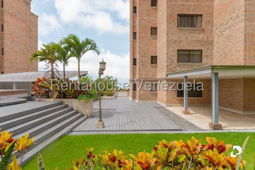 Apartamento en Los Naranjos (del Cafetal), Caracas – 23