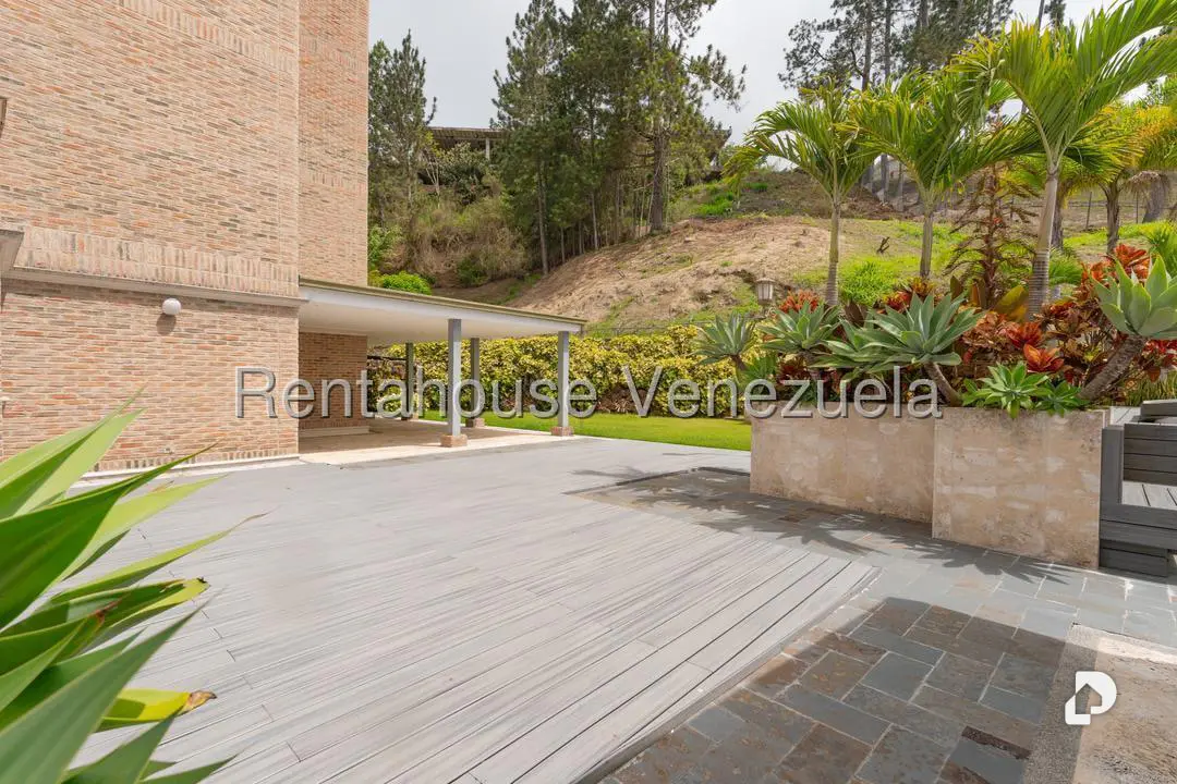 Apartamento en Los Naranjos (del Cafetal), Caracas – 15