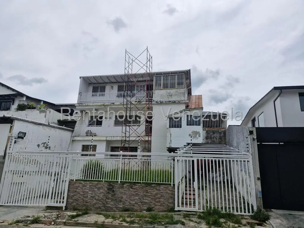 Casa en El Marqués, Caracas - 1