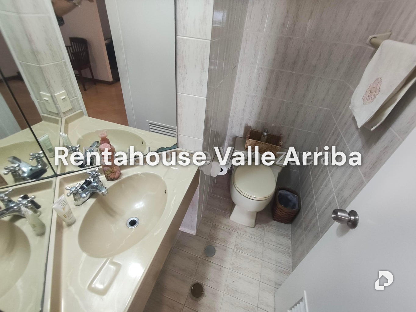 Apartamento en Los Naranjos (del Cafetal), Caracas – 18