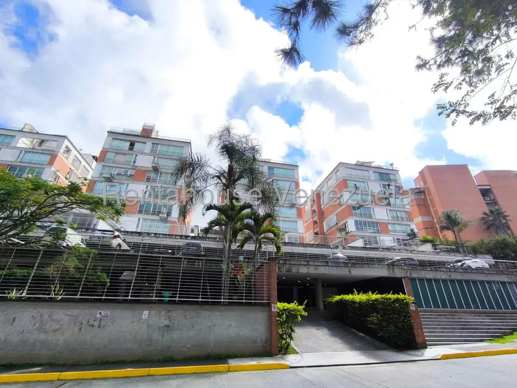 Apartamento en Villa Nueva Hatillo, Caracas - 1