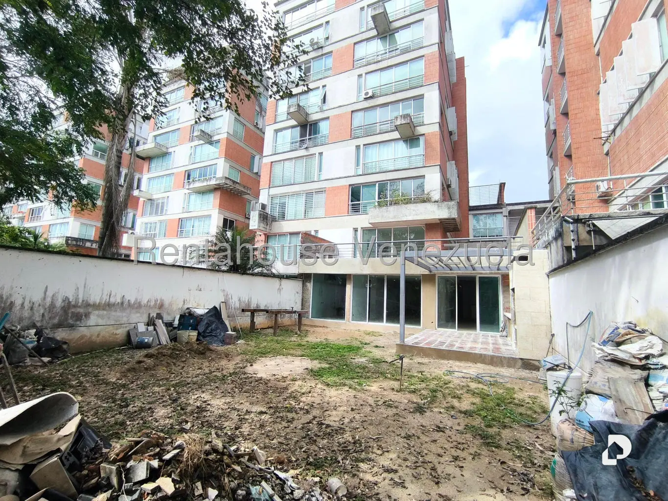 Apartamento en Villa Nueva Hatillo, Caracas – 25