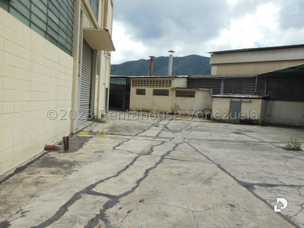 Local comercial en La Yaguara, Caracas