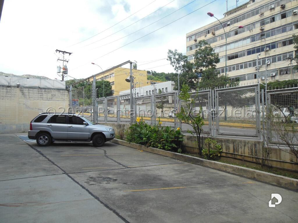 Local comercial en La Yaguara, Caracas