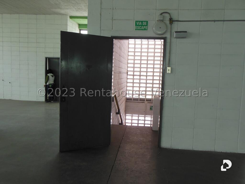 Local comercial en La Yaguara, Caracas