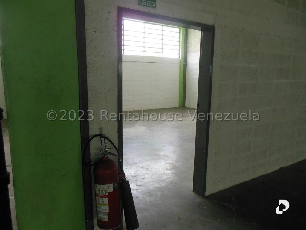 Local comercial en La Yaguara, Caracas