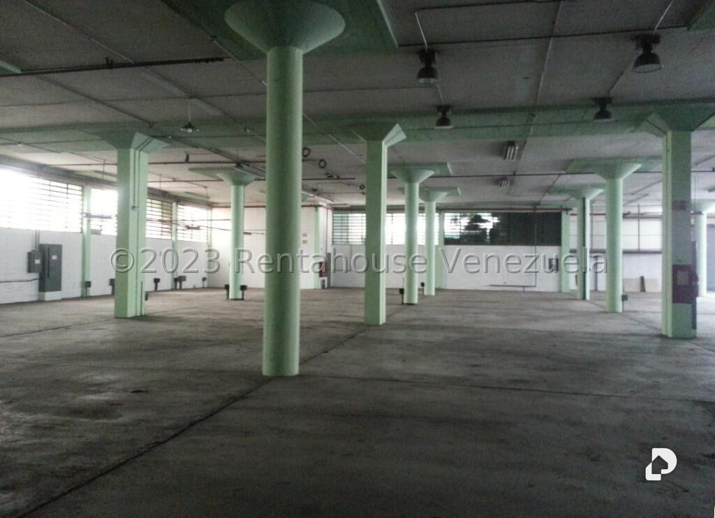 Local comercial en La Yaguara, Caracas