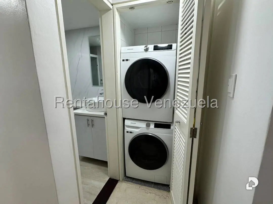 Apartamento en Altamira, Caracas – 8