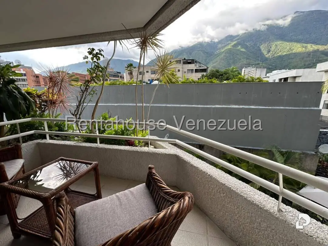 Apartamento en Altamira, Caracas – 12