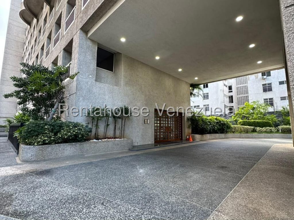 Apartamento en Altamira, Caracas - 1