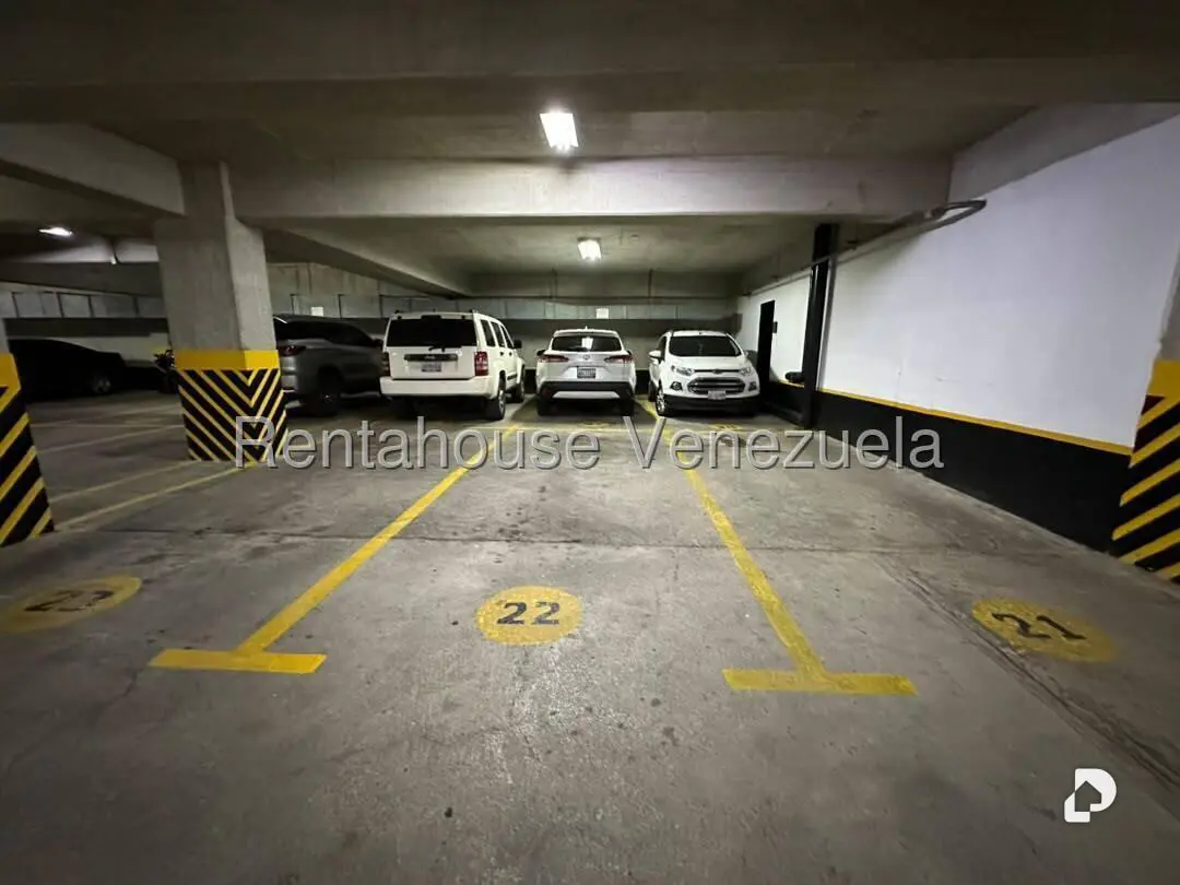 Apartamento en Altamira, Caracas – 20