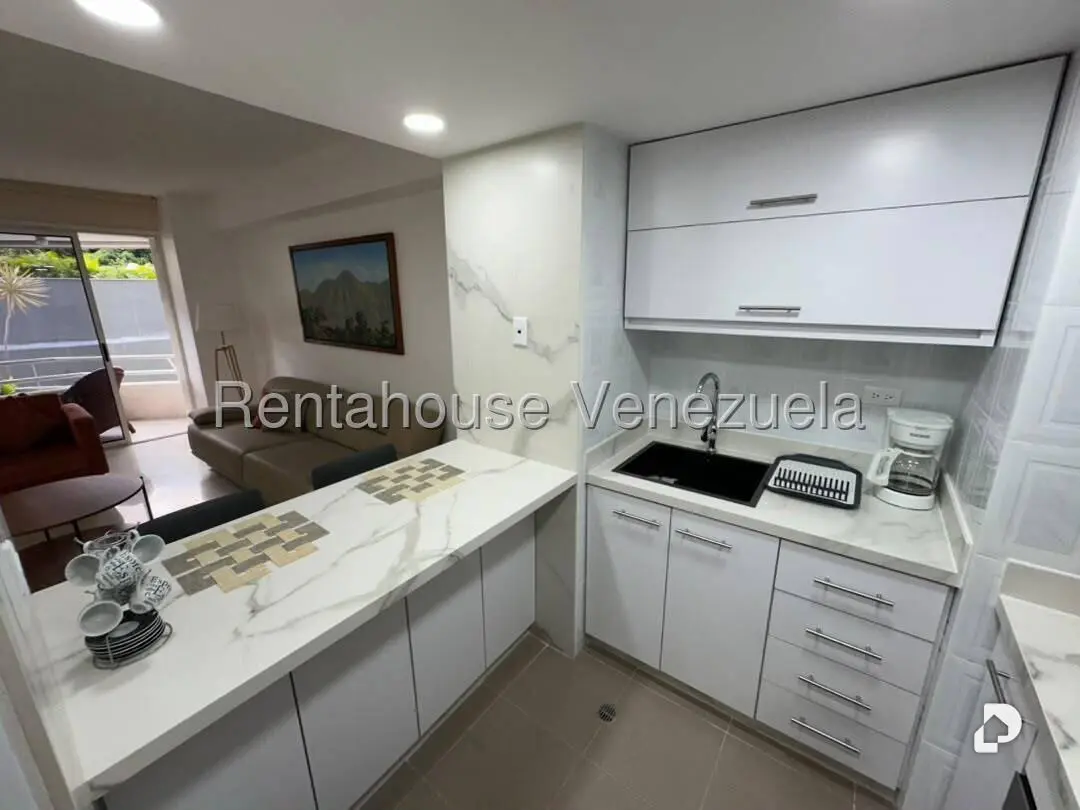 Apartamento en Altamira, Caracas – 2