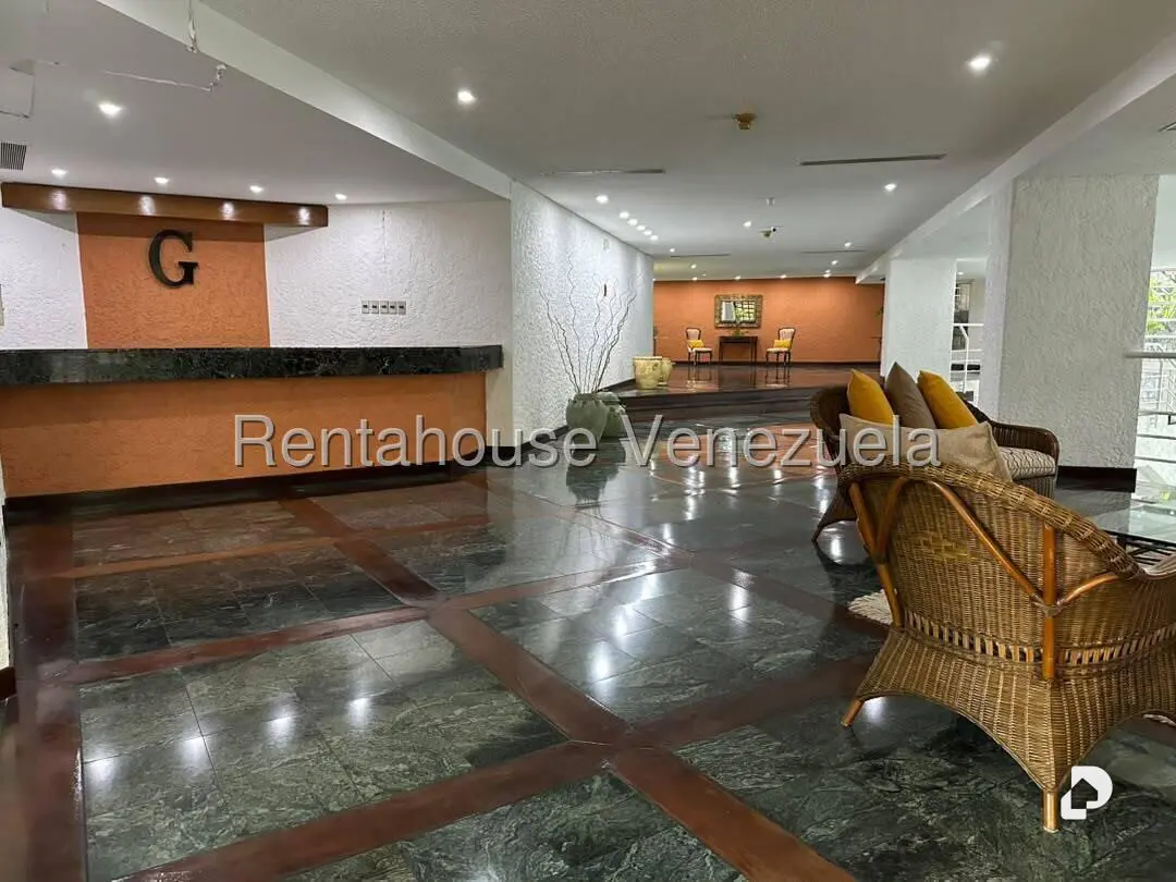 Apartamento en Altamira, Caracas – 13