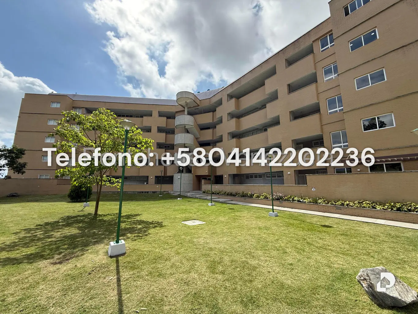 Apartamento en La Lagunita Country Club, Caracas – 2