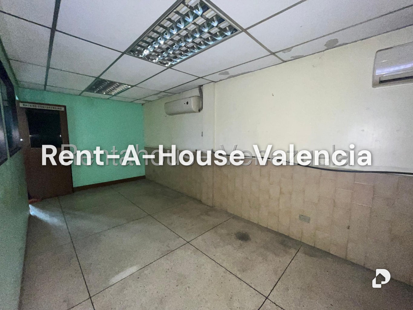 Edificio en Santa Rosa, Valencia – 23