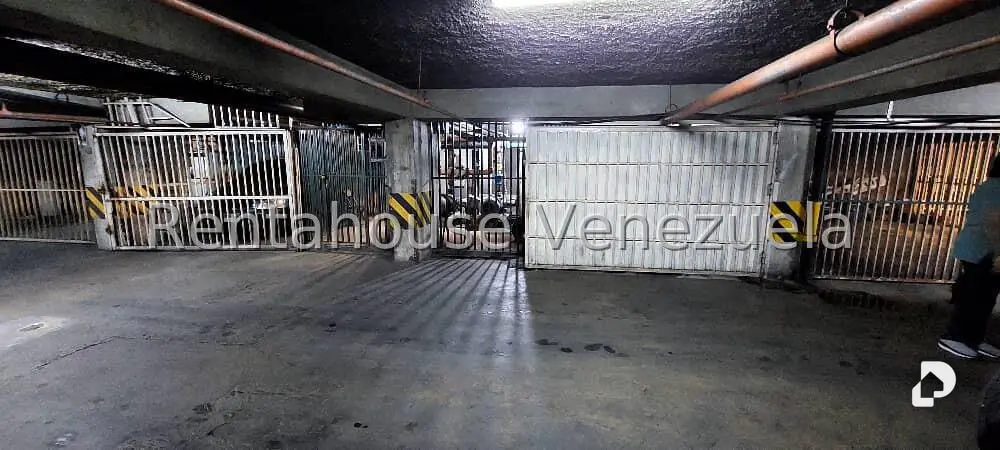 Apartamento en El Paraíso, Caracas – 20