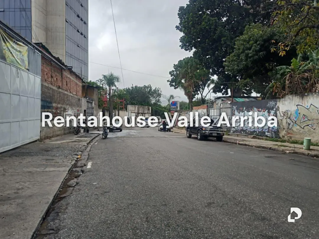 Oficina en La Urbina, Caracas – 16